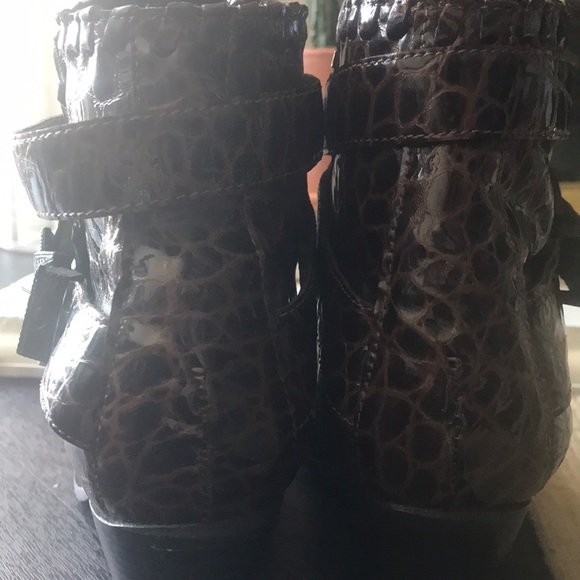 Dingo Patent Leather Crocodile Ankle Boots 6.5M - Picture 3 of 7